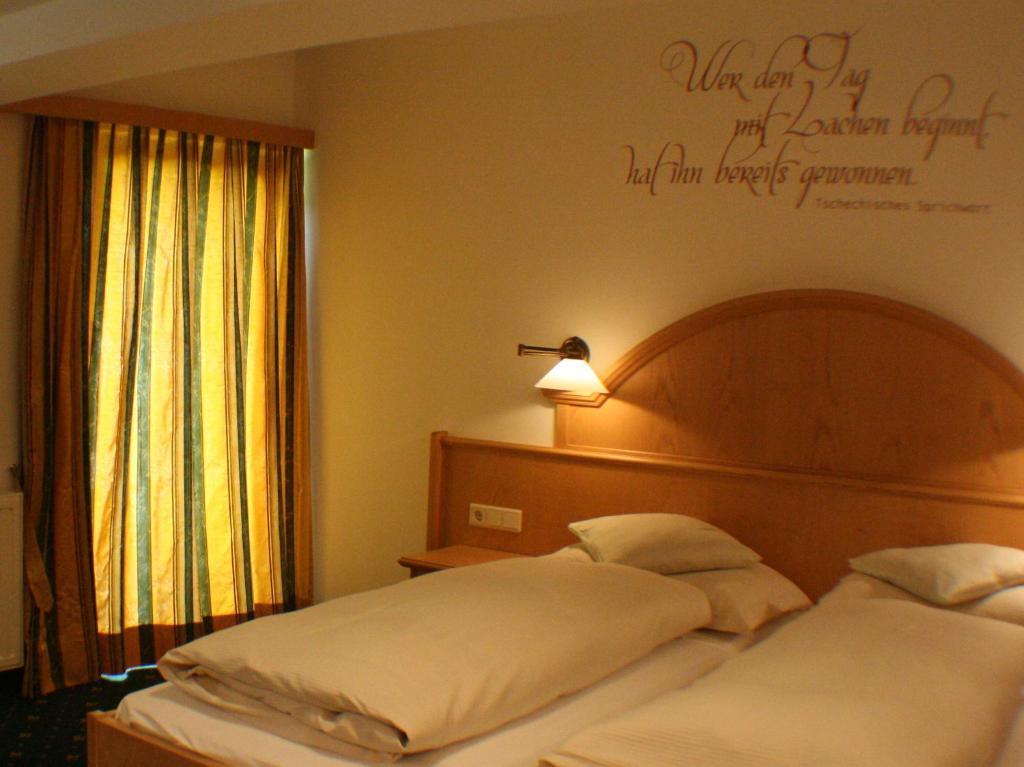Hotel Garni Laerchenhof Lech am Arlberg Phòng bức ảnh