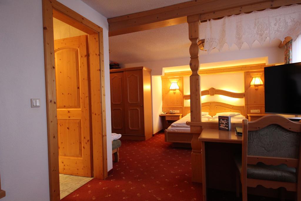 Hotel Garni Laerchenhof Lech am Arlberg Ngoại thất bức ảnh