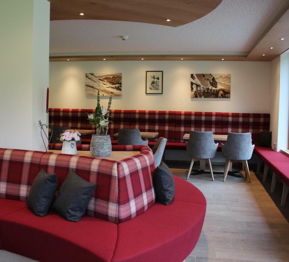 Hotel Garni Laerchenhof Lech am Arlberg Ngoại thất bức ảnh